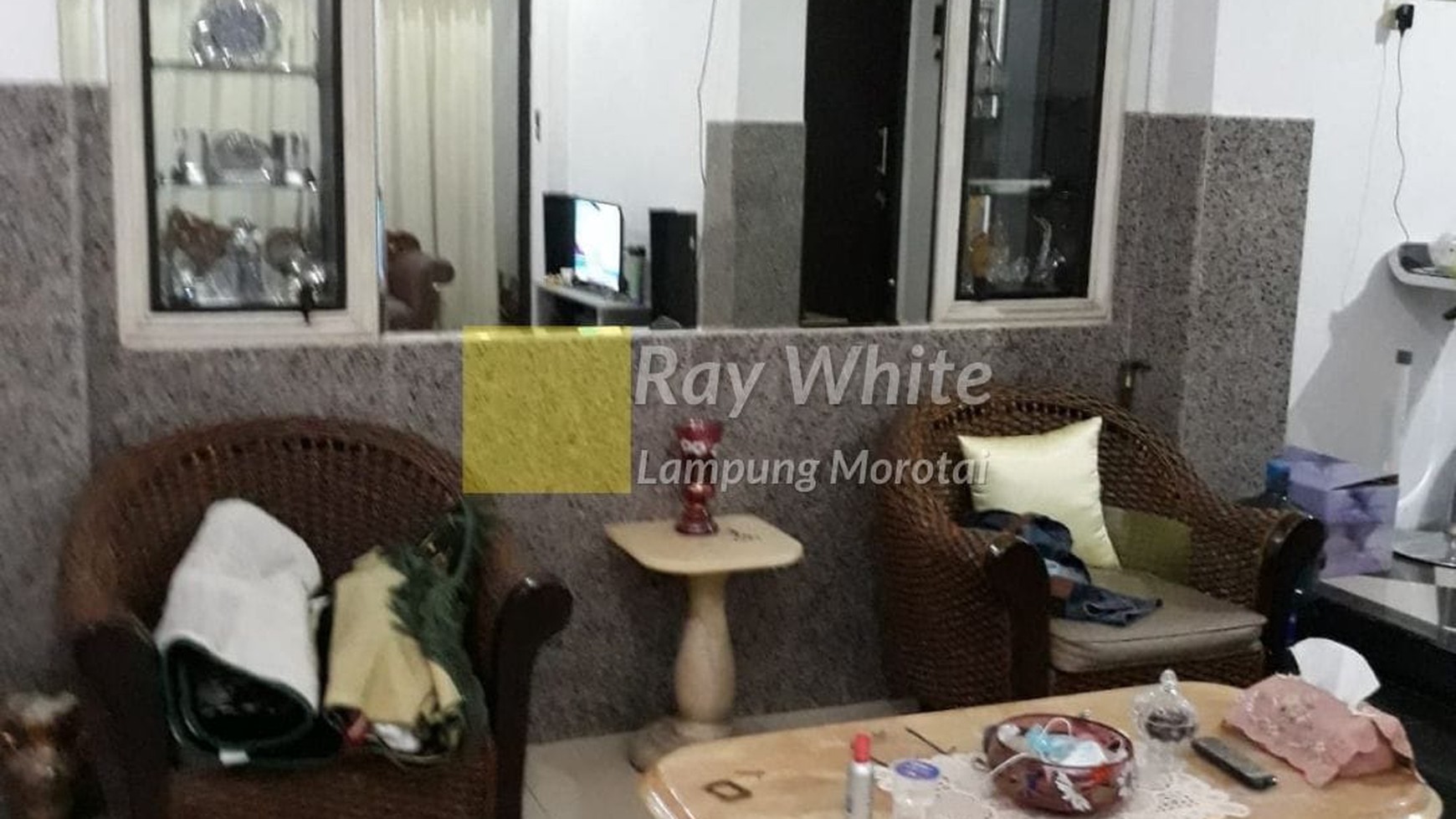 Dijual Rumah dengan Segala Furniturenya ch