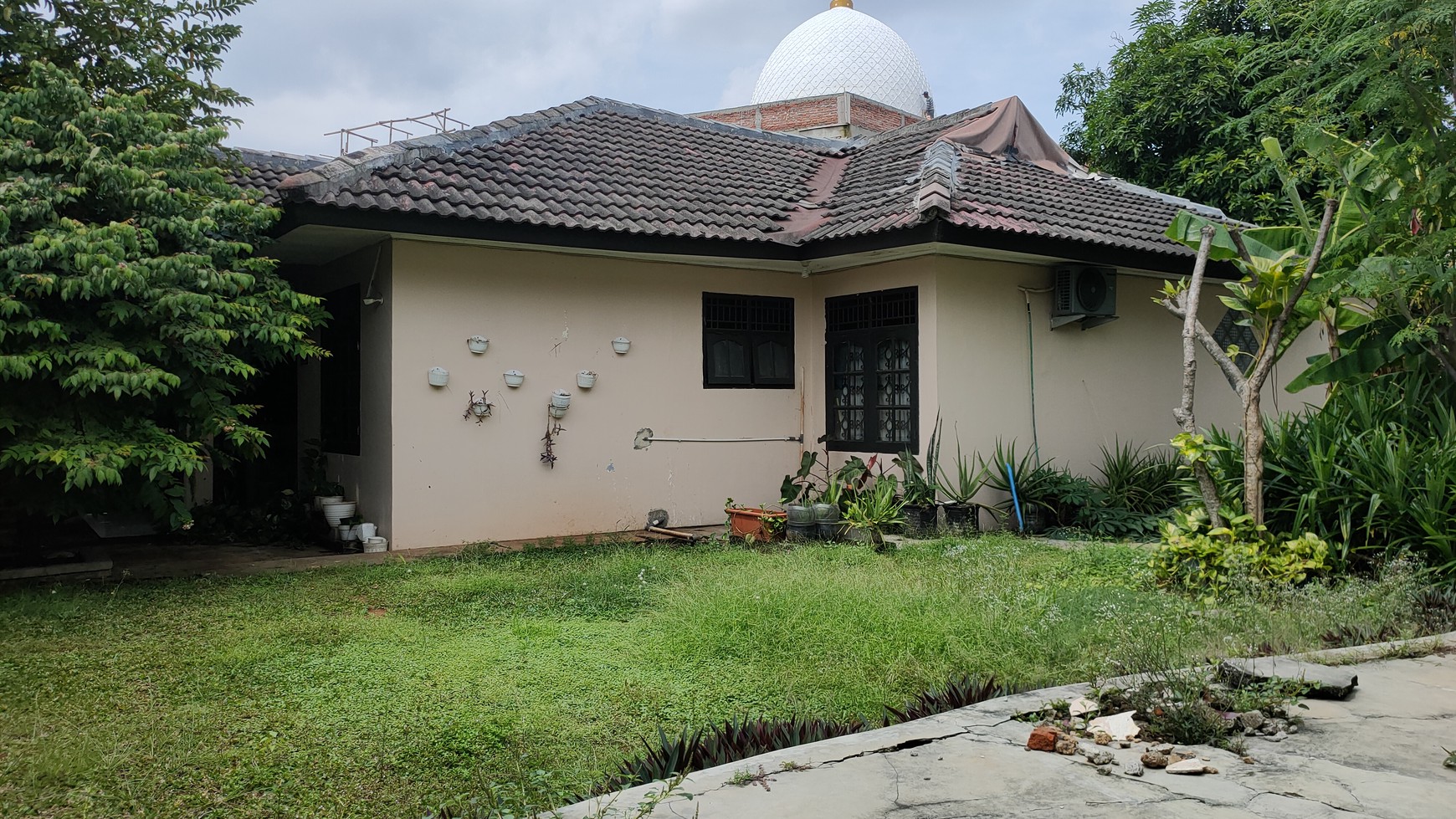 Rumah Hitung Tanah Bisa untuk Kosan, Karang Tengah Tangerang