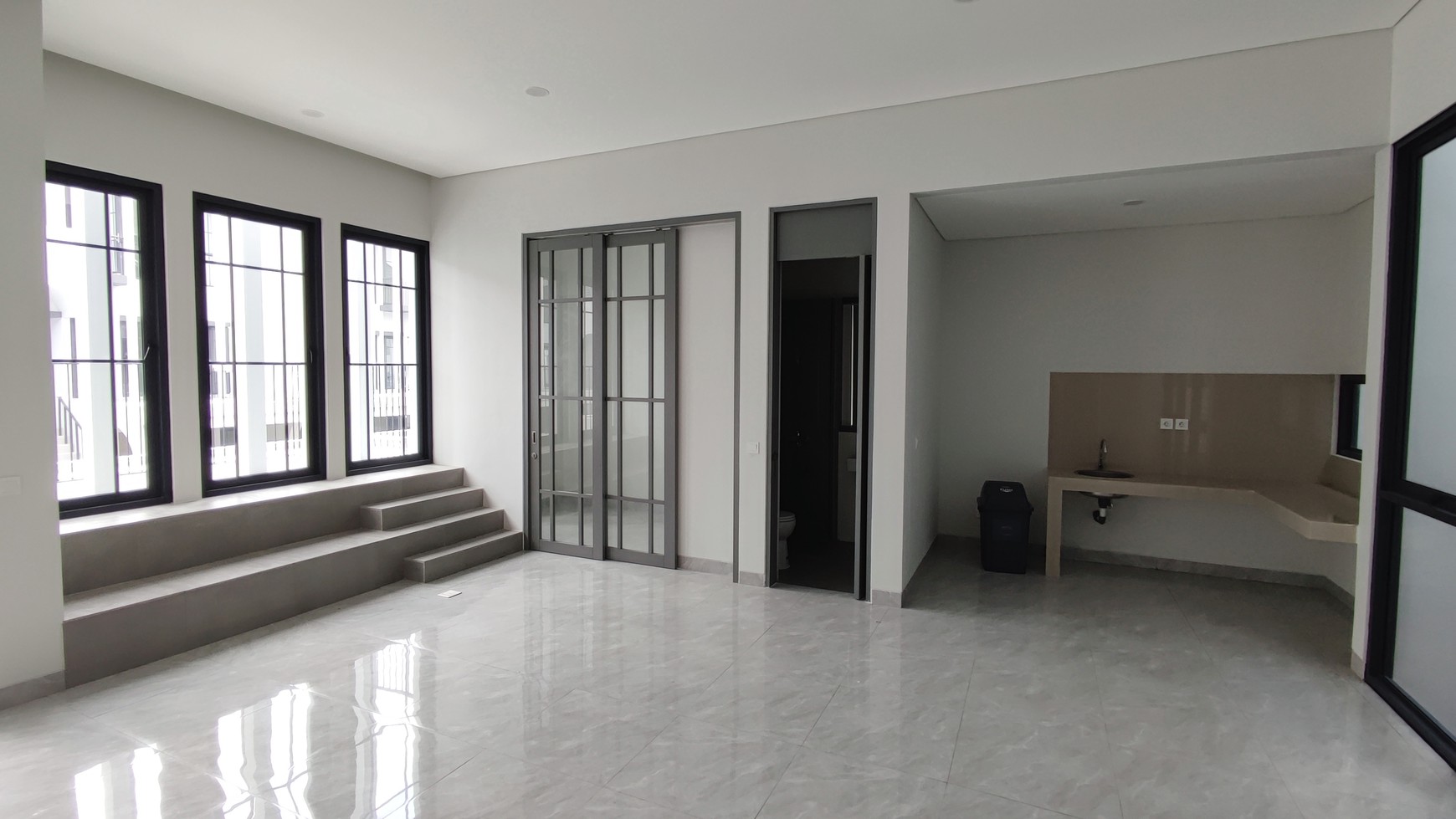 Hot Rent. Rumah Bagus Di Greenwich Park Aether, Dalam Cluster..