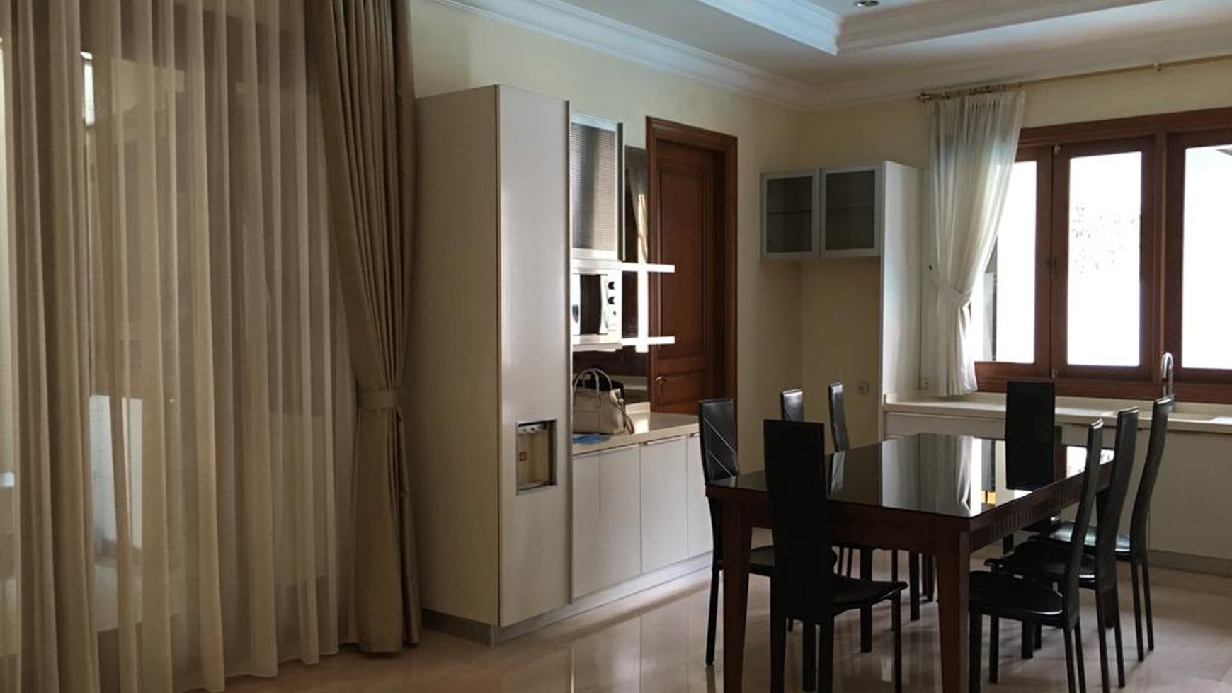 Rumah Hitung Tanah Area Cipete