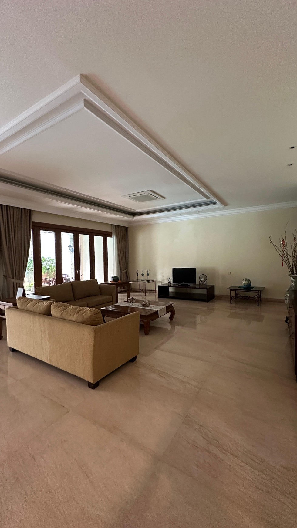 Rumah Hitung Tanah Area Cipete