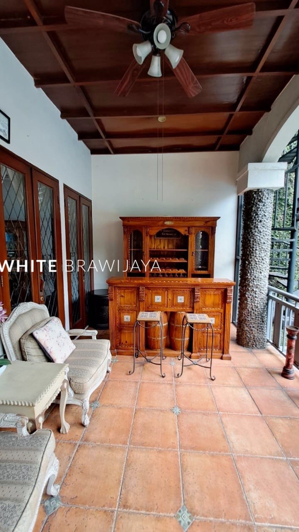 Rumah Hitung Tanah Area Cipete