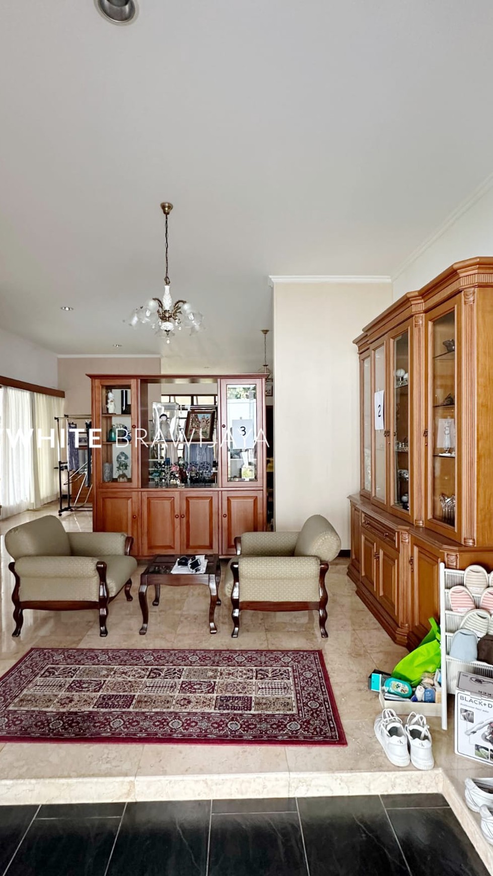 Rumah Hitung Tanah Area Cipete