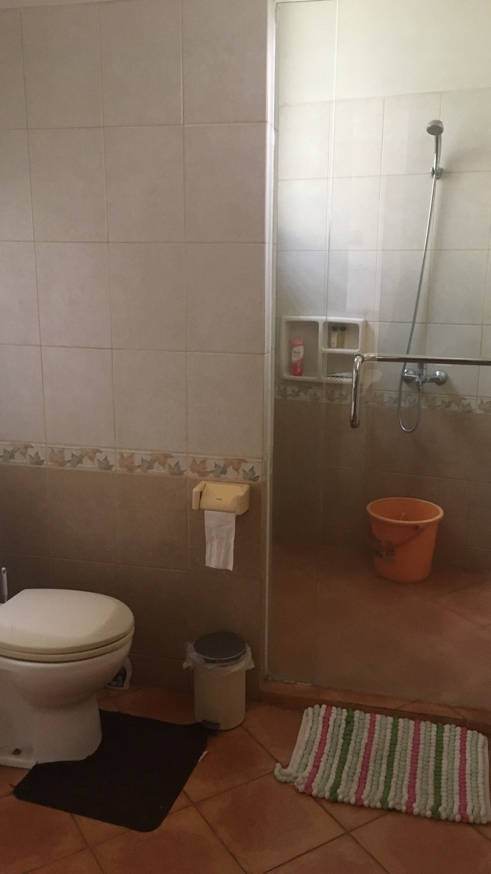 DISEWA RUMAH JALAN CISANGGIRI KEBAYORAN BARU JAKARTA SELATAN