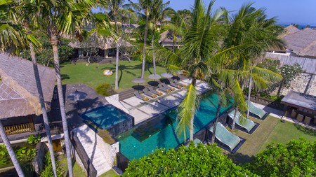 Luxury Oceanfront 5 Bedroom Freehold Villa in Canggu Bali