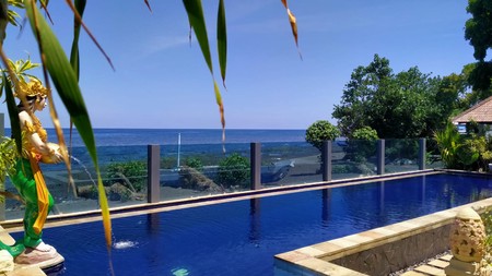 PRICE DROP.NEW BEACH FRONT VILLA IN LOVINA FOR SALE