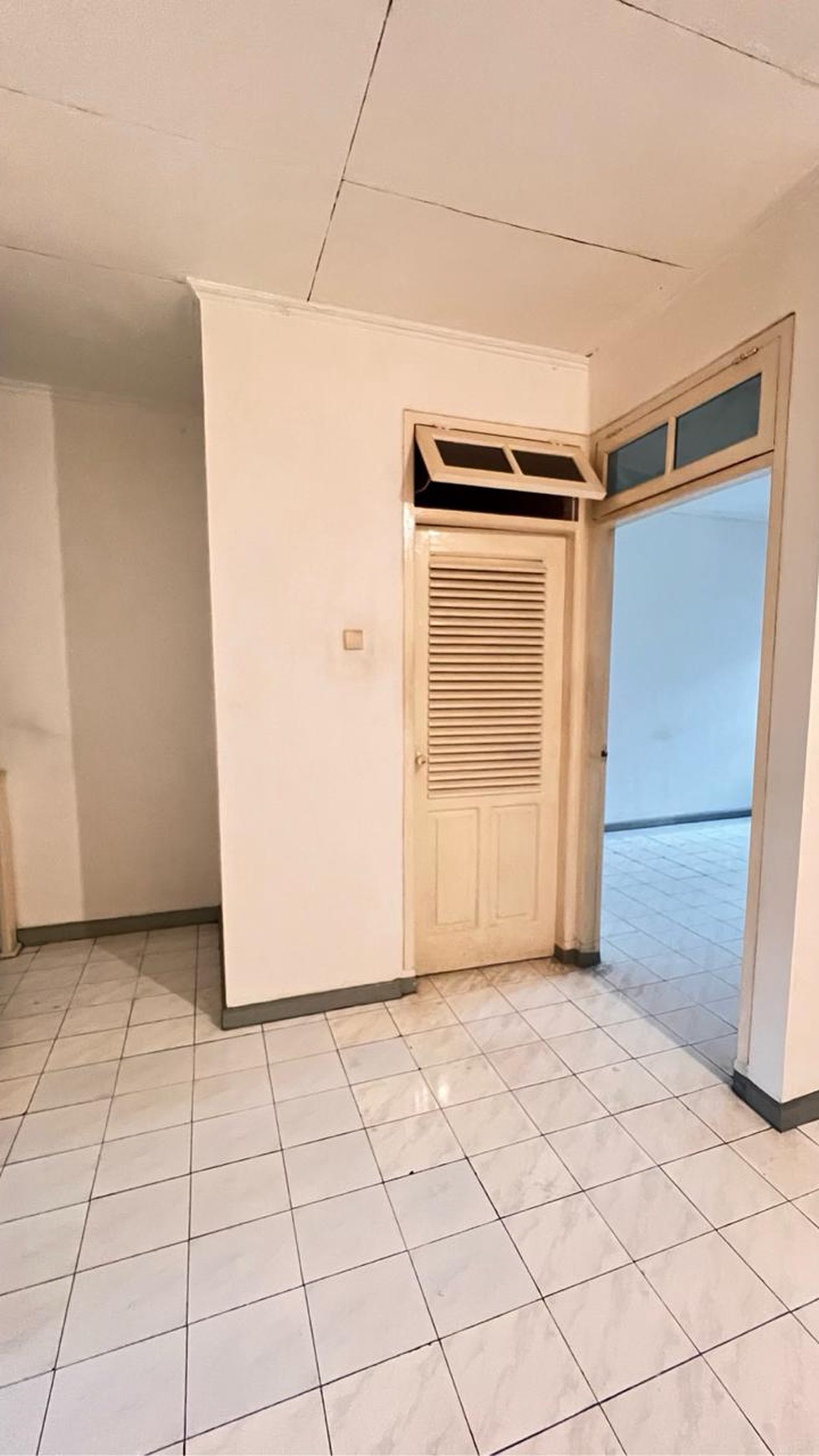 Rumah di Pondok Indah Jakarta Selatan