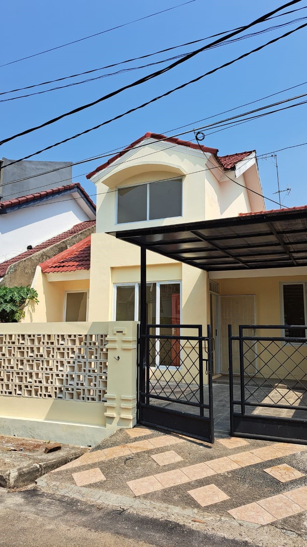 Dijual Rumah Minimalis Modern di Gading Serpong