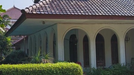Rumah Bagus Di Jl Adyaksa Lebak Bulus Jakarta Selatan