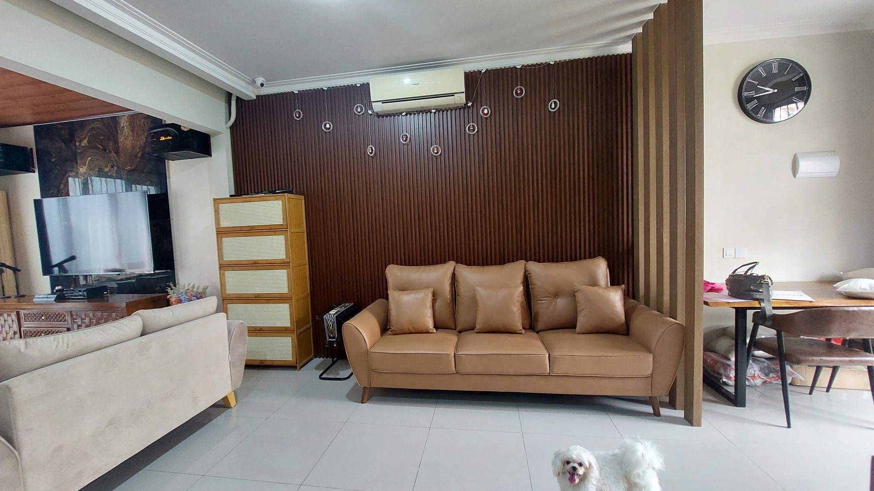 Rumah Minimalis Modern Kota wisata Cibubur