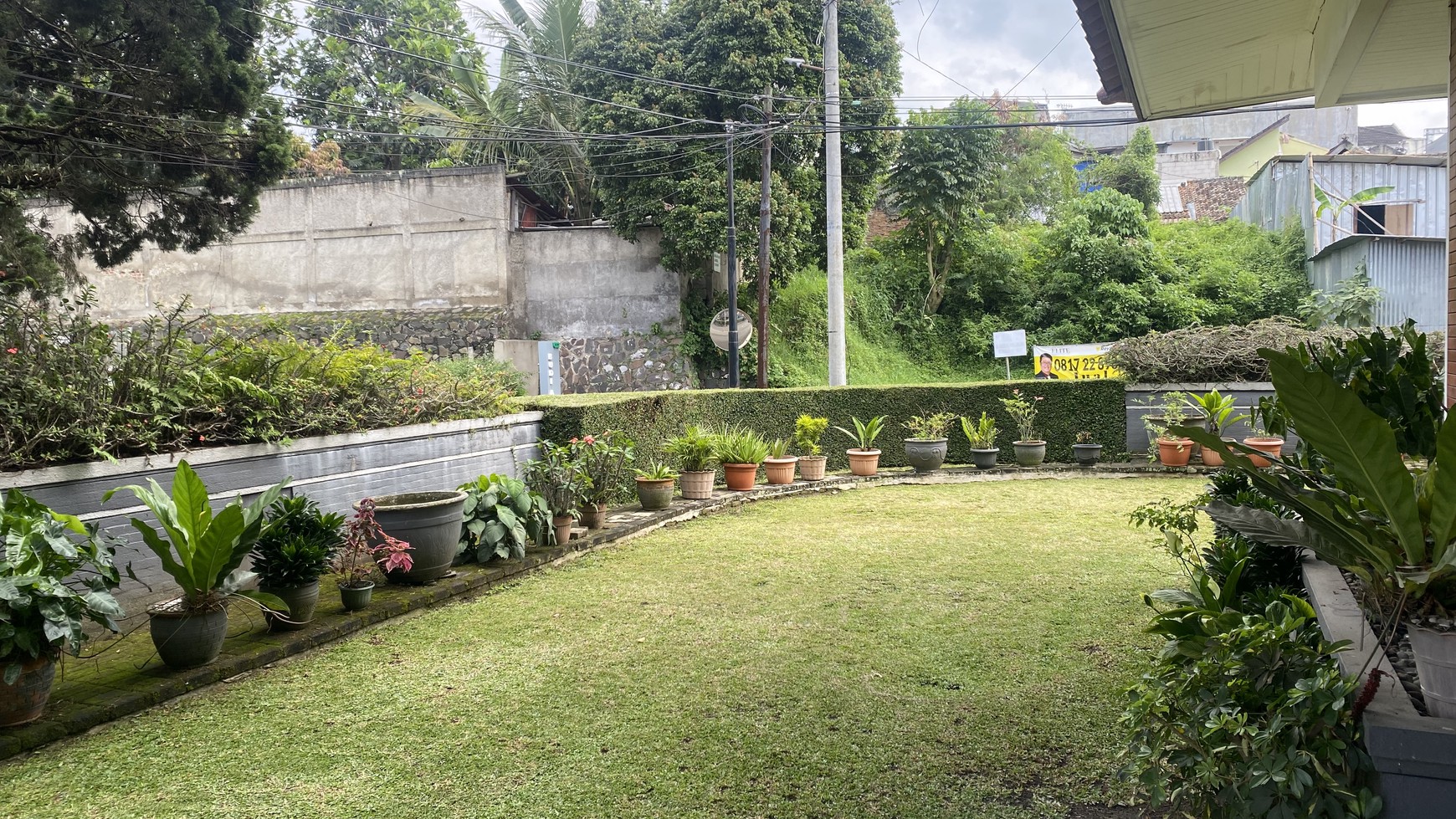 Rumah Mewah jl Setiabudi Atas,20 detik dr mainroad Setiabudi atas Bandung