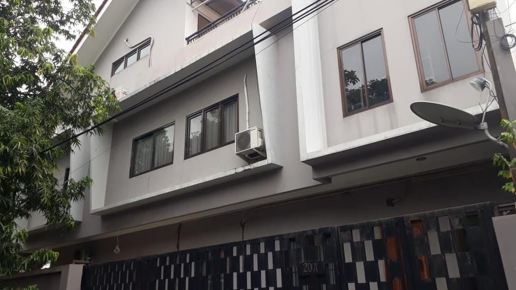 Rumah Bangunan Baru Praja Dalam, Jakarta Selatan 