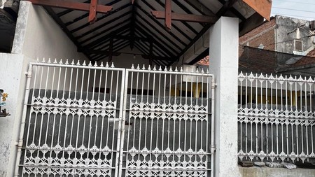 Rumah Hitung Tanah dan Lokasi Strategis @Wonokromo, Surabaya