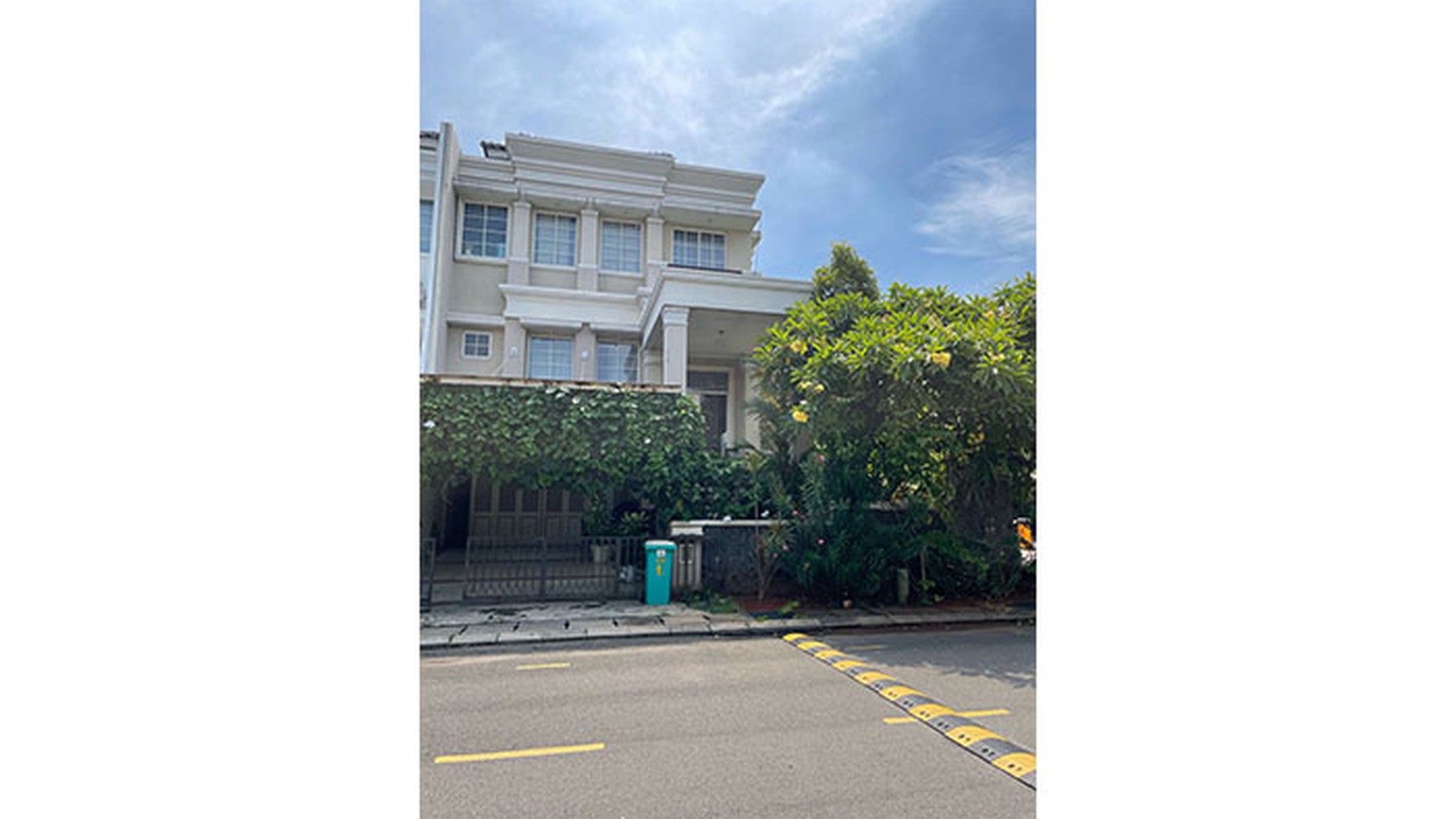 Rumah Hitung Tanah Area Cipete