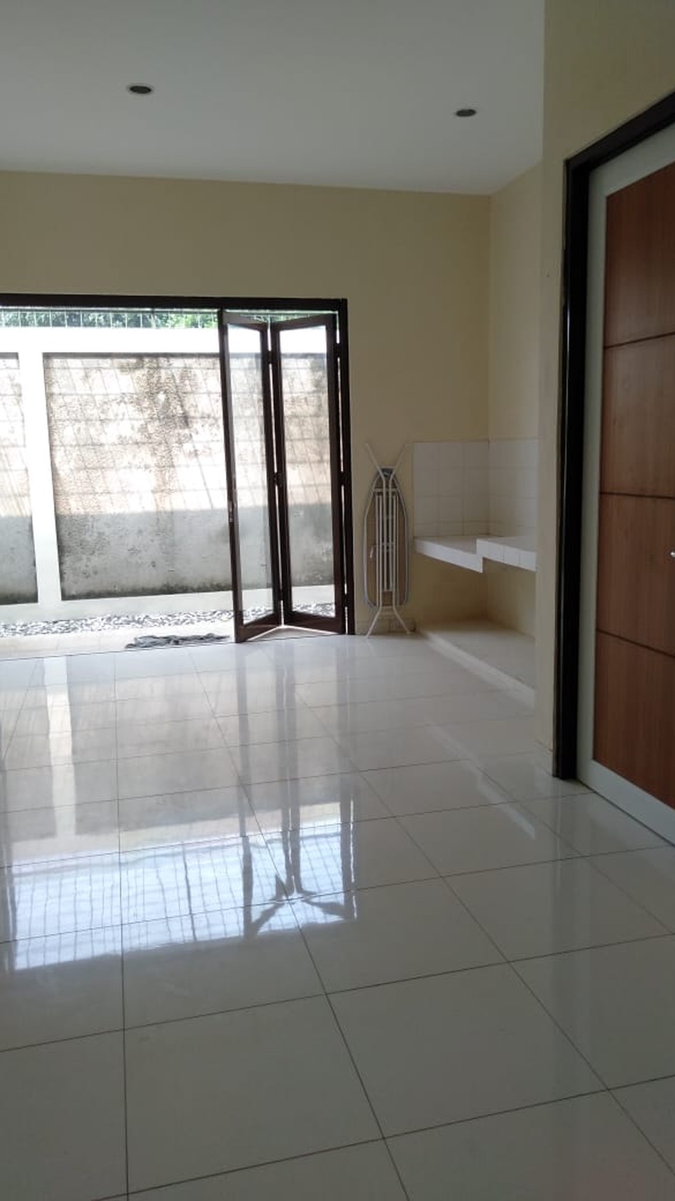 Rumah Dalam Cluster di Bintaro Sektor 9