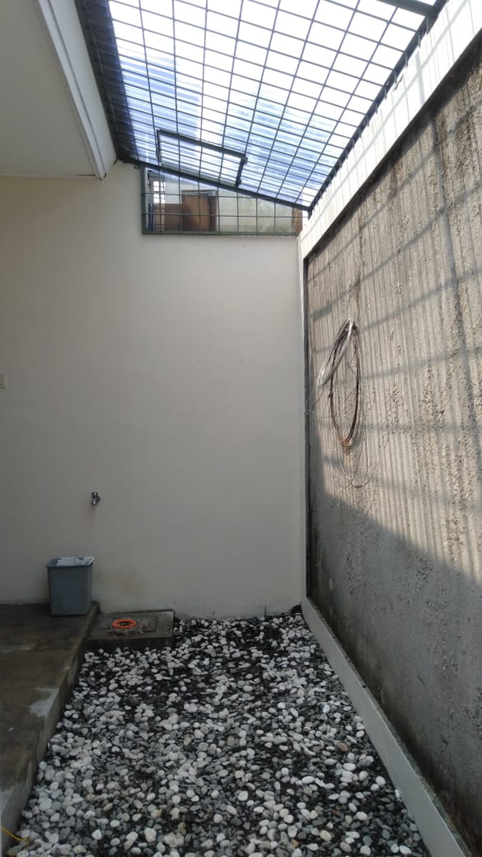 Rumah Dalam Cluster di Bintaro Sektor 9