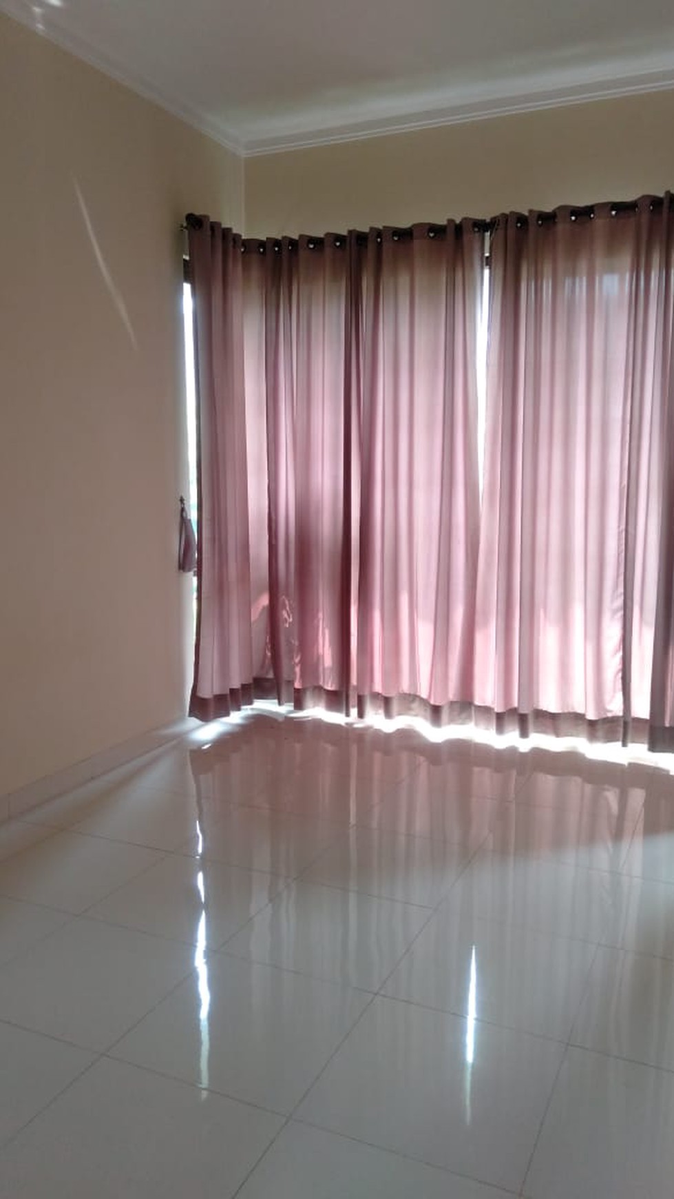 Rumah Dalam Cluster di Bintaro Sektor 9