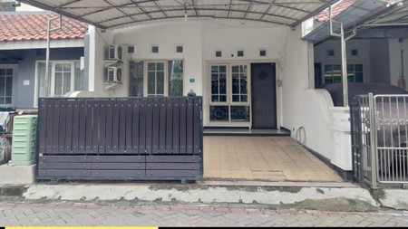 Dijual Rumah Pakuwon City Surabaya Timur - Minimalis Fresh Terawat 1,5 Lantai 