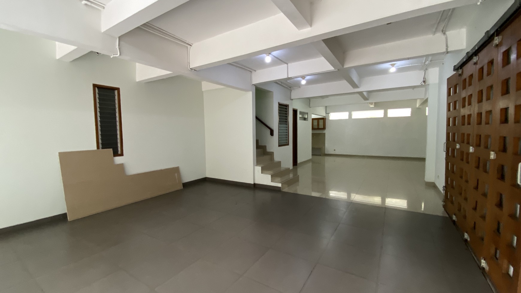 Beautiful and modern house in senopati, jakarta selatan