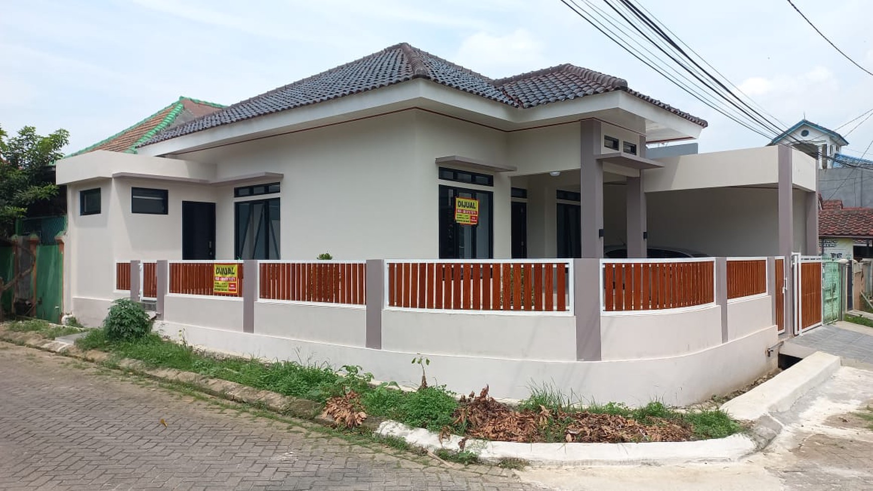 Dijual rumah di JL. Mutiara Pluit, Periuk Tangerang