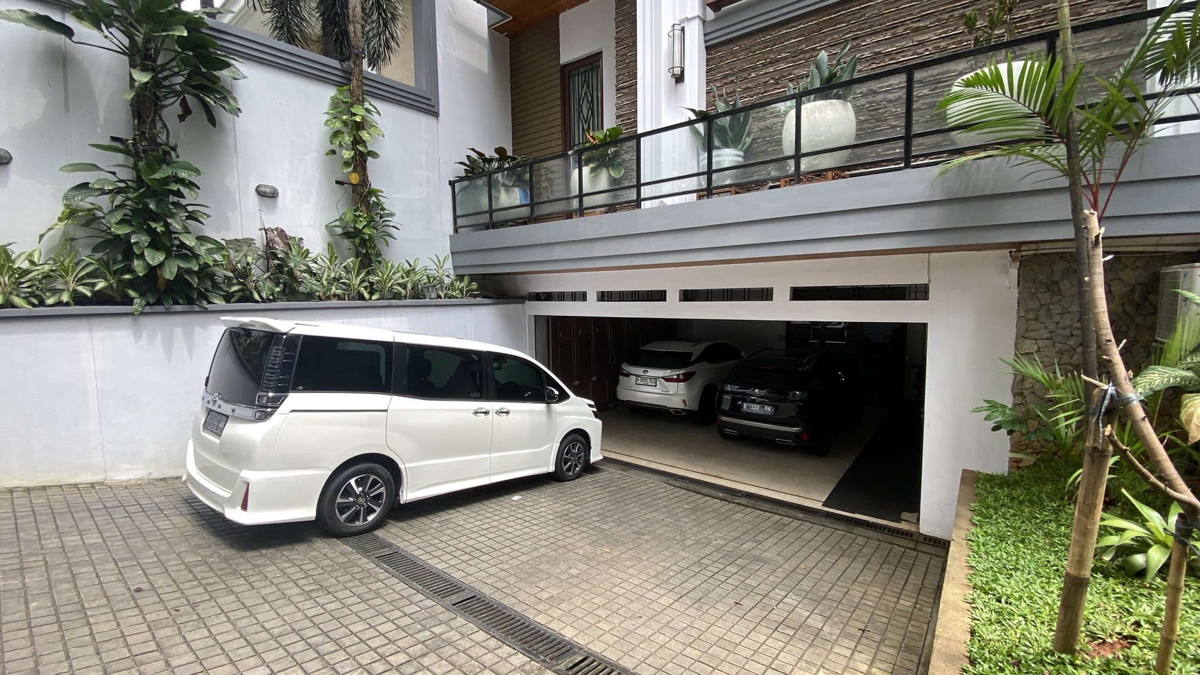 Rumah super Luxury di kawasan kebayoran baru, jakarta selatan