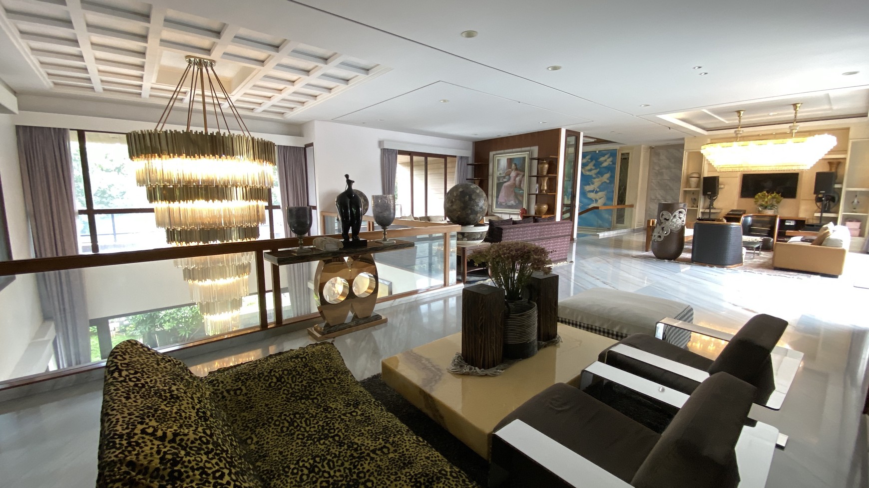 Rumah super Luxury di kawasan kebayoran baru, jakarta selatan