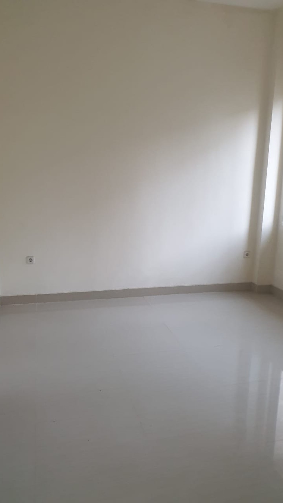 Dijual Rumah Baru Pakuwon City Surabaya Timur - New Minimalis Modern 2 Lantai Siap Huni 