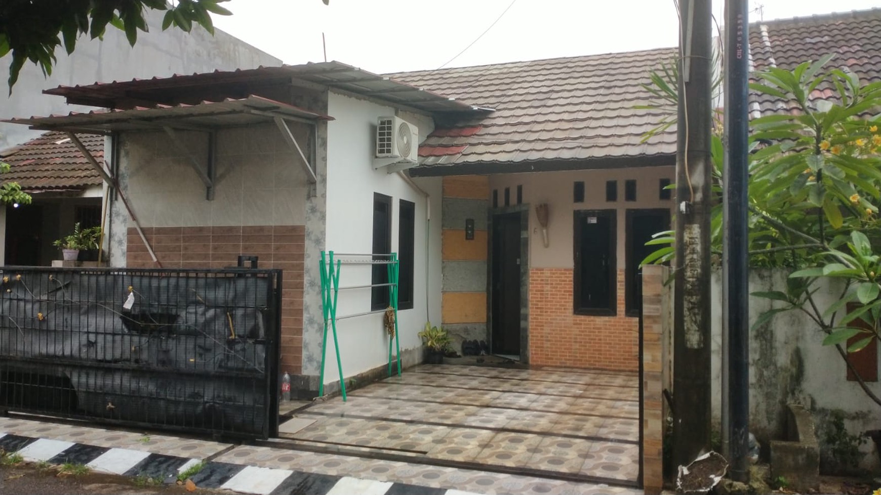 Rumah 1 lantai di LIMUS PRATAMA cileungsi harga nego