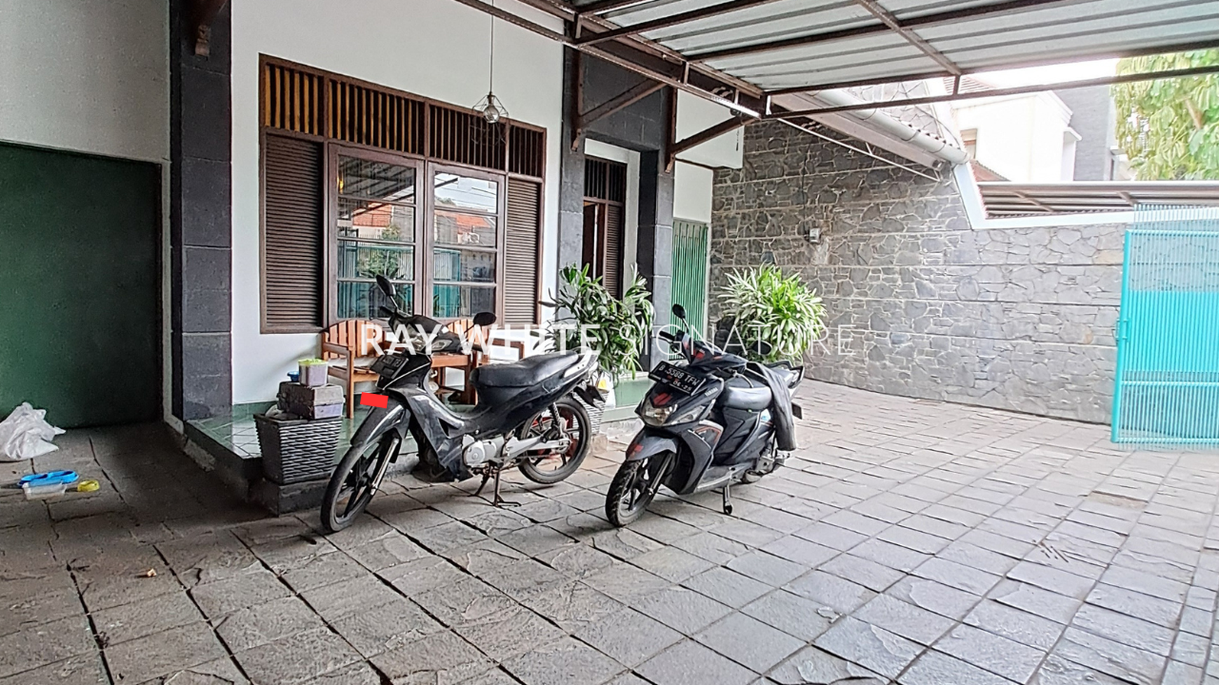 Rumah Hitung Tanah Area Cipete