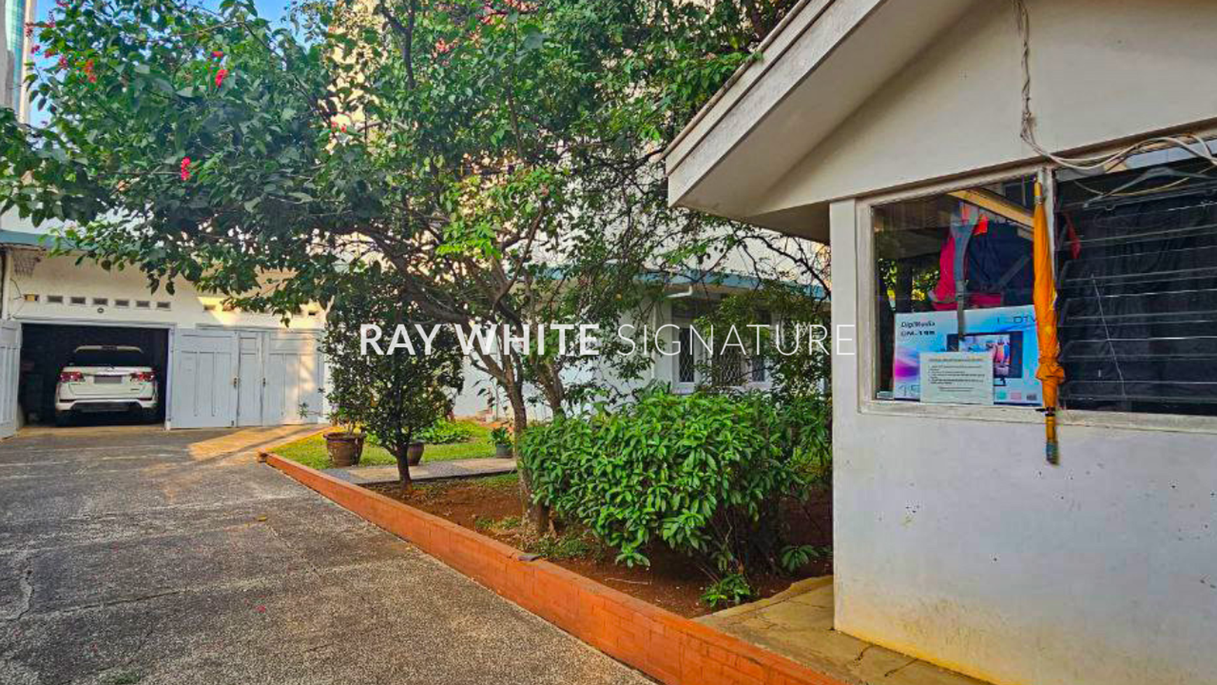 Rumah Dijual Cocok Untuk Kantor Dan Usaha di Area Ramai Jl Wijaya