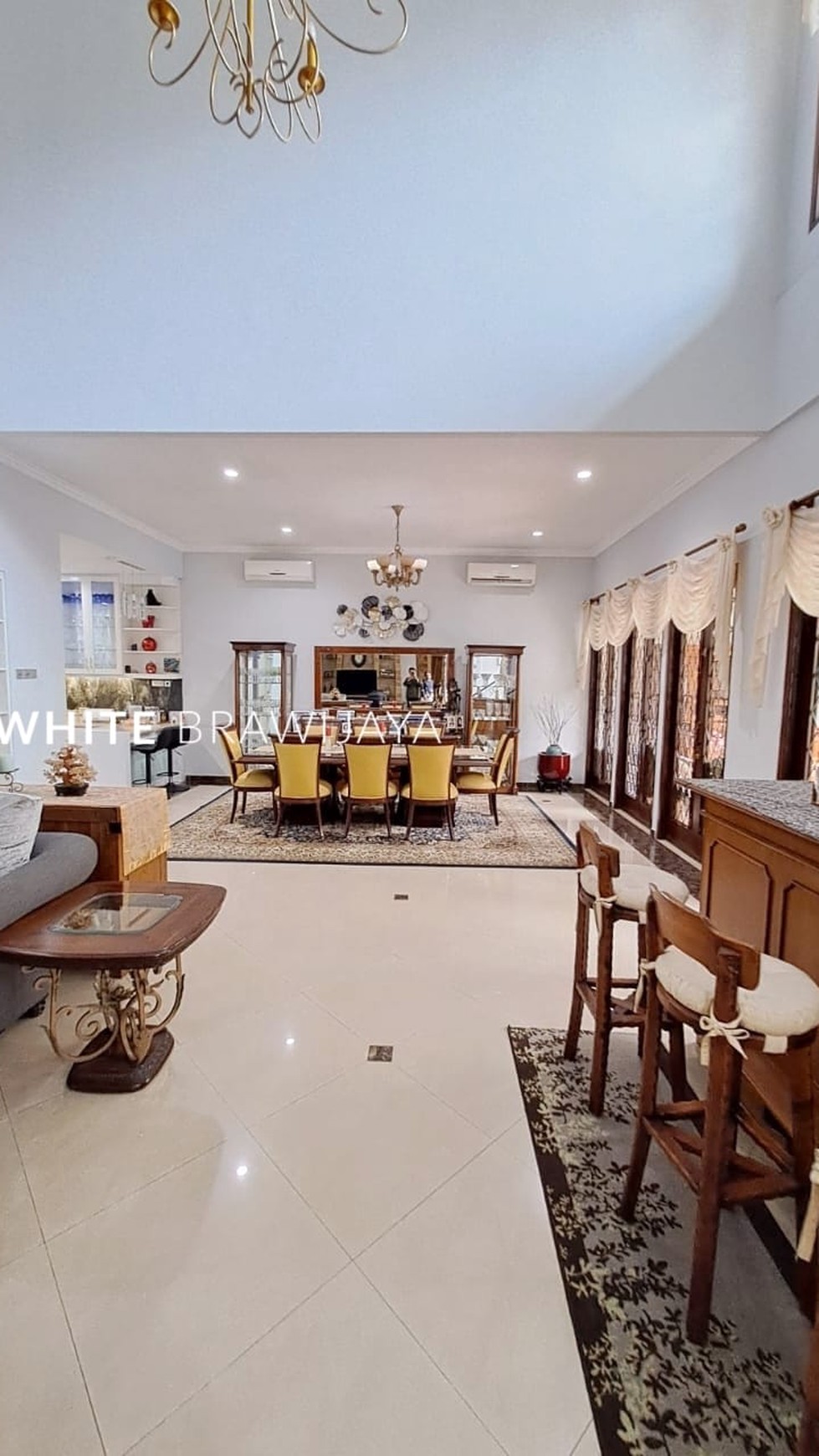 Rumah Hitung Tanah Area Cipete