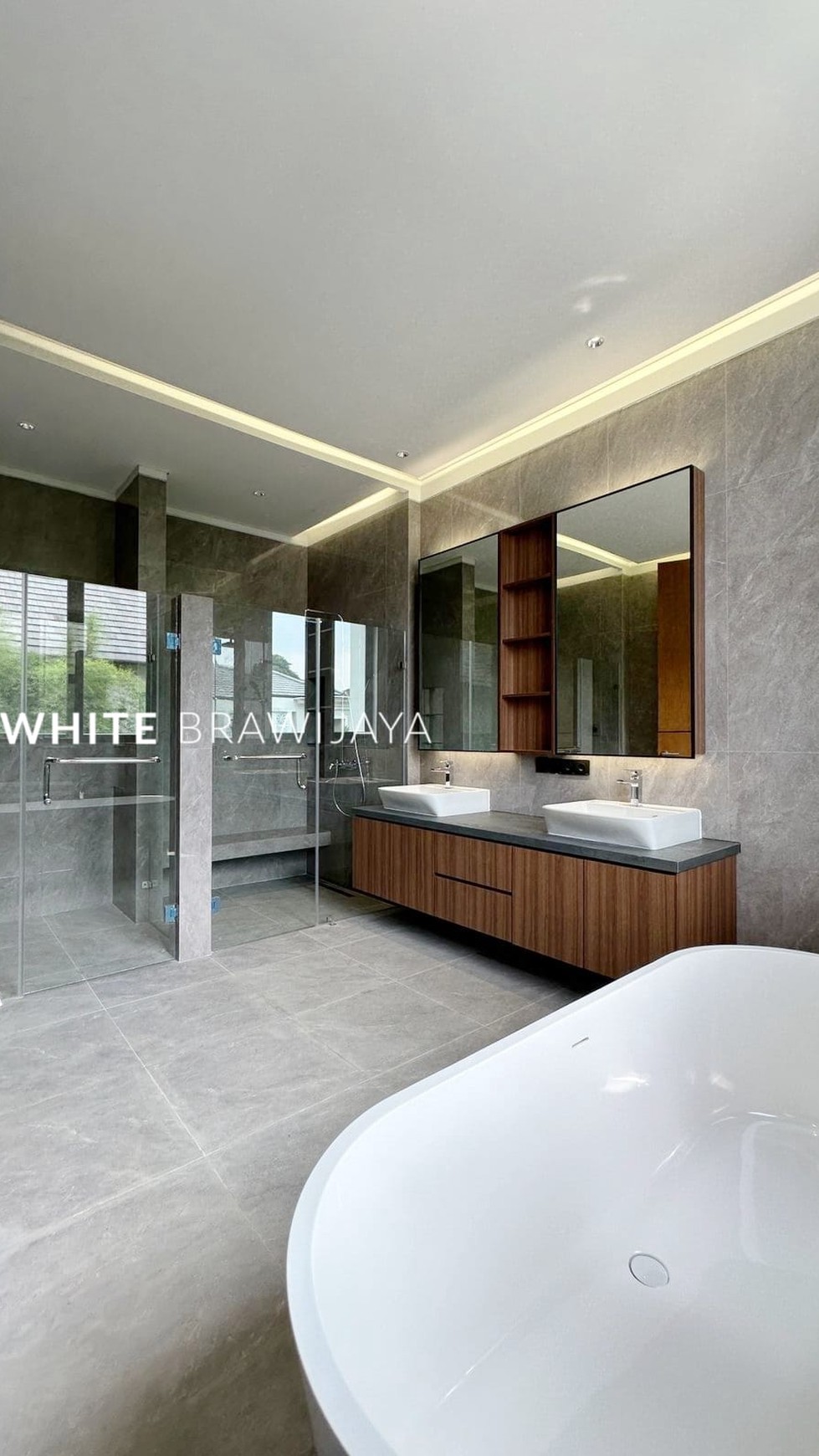 Rumah Hitung Tanah Area Cipete