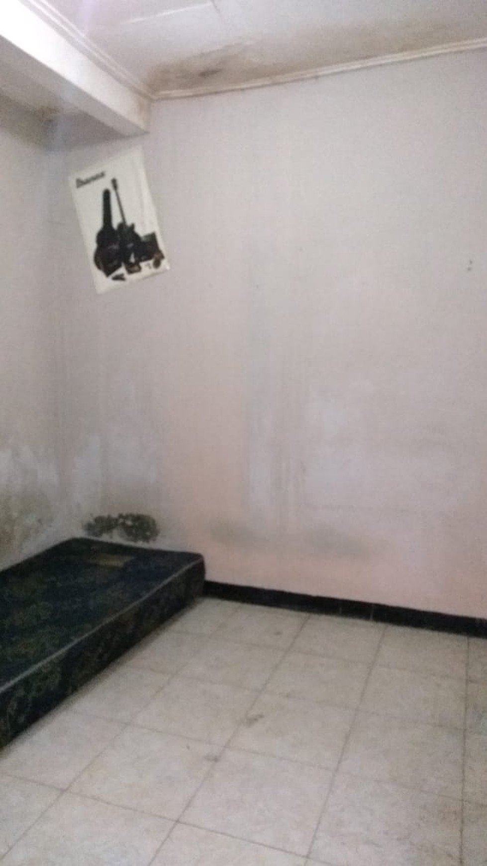 Dijual Rumah + Kos kosan dikawasan perum 2 karawaci Tangerang