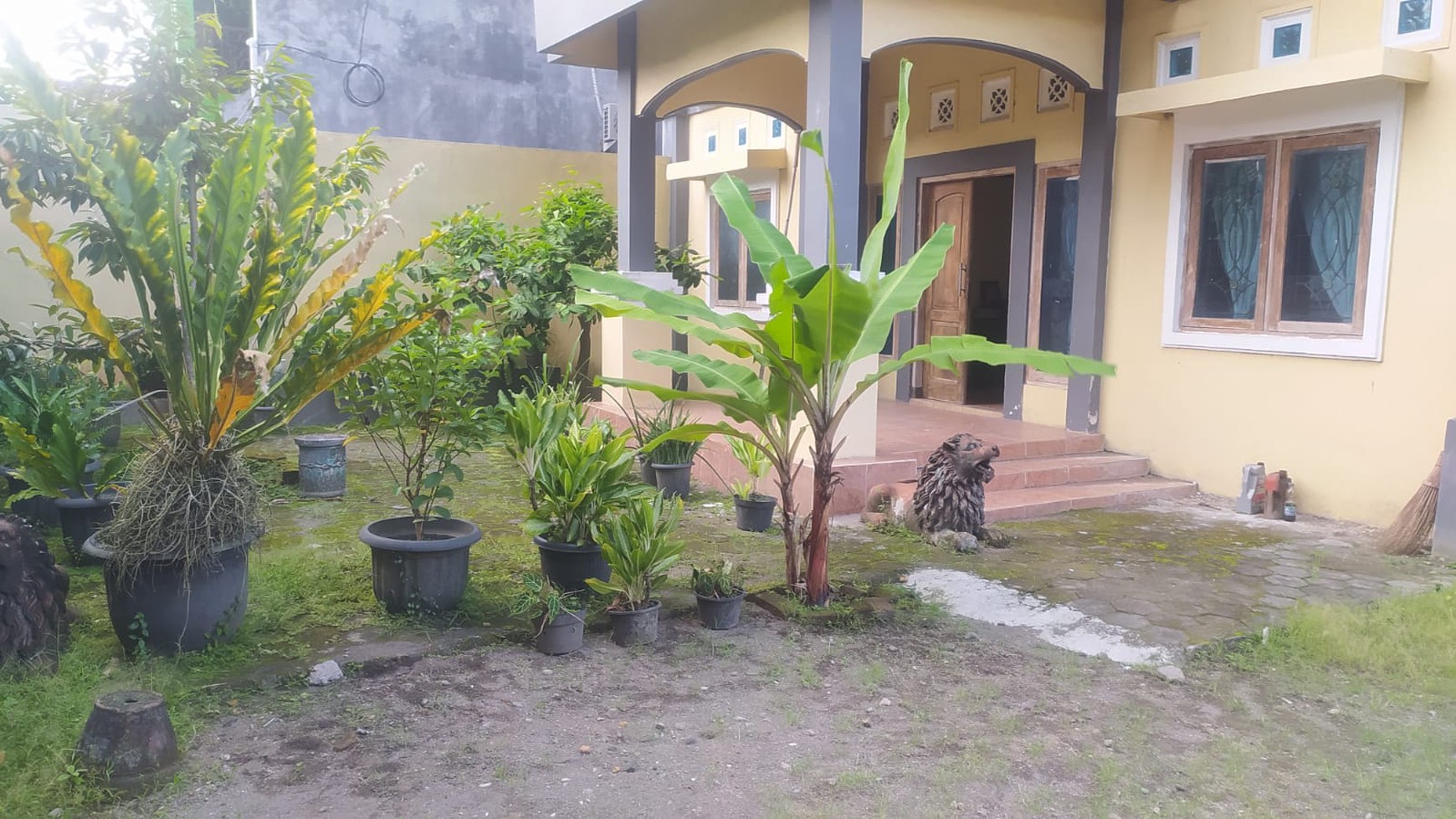 Rumah 2 Lantai Lokasi Strategis Dekat Pasar Wonocatur Banguntapan Bantul