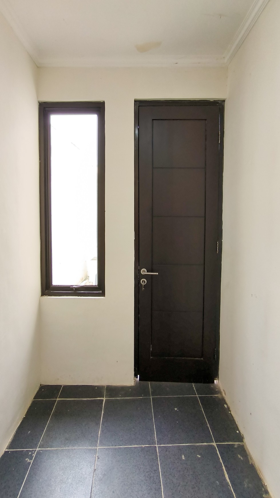 Hotsale Rumah Modern Siap Huni Lokasi Strategis di Puri Bintaro Sektor 9