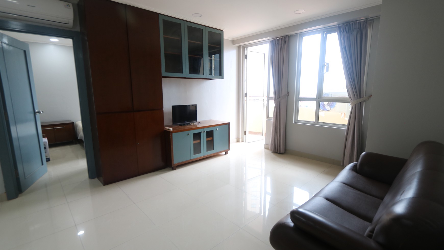 Disewakan Unit 3 + 1 BR  142 m2 Apartemen Paladian Park Kelapa Gading Siap Huni / Paladian Park Apartemen  FOR RENT