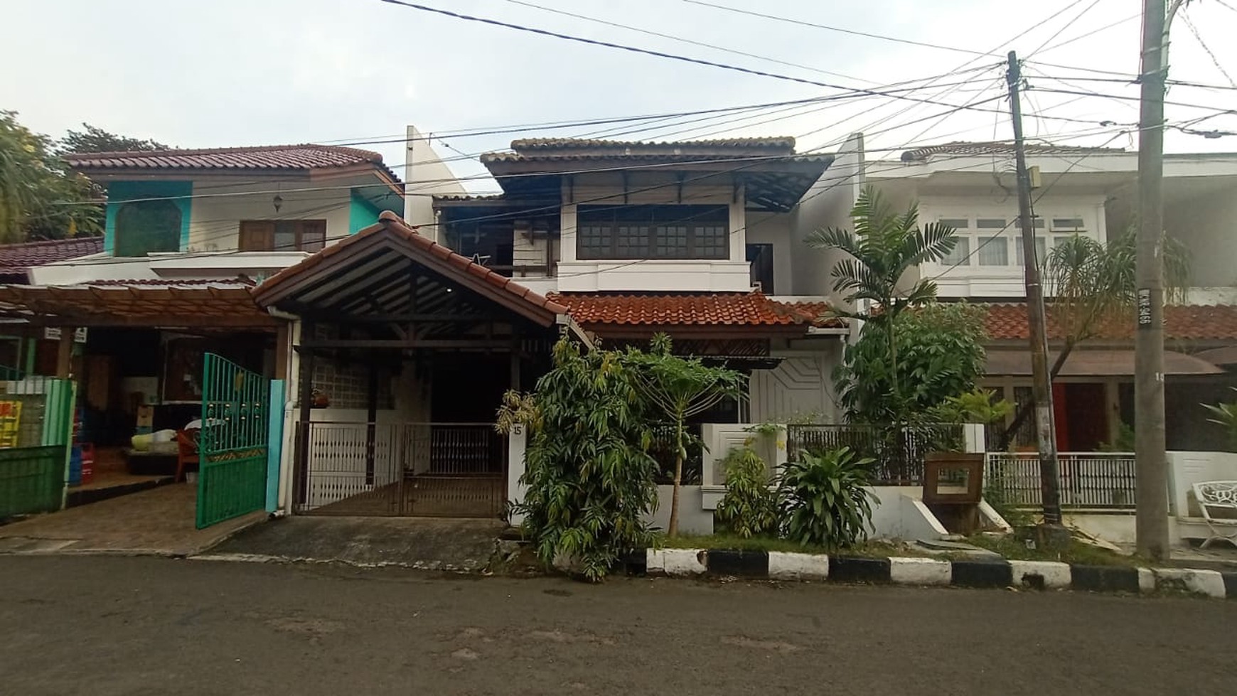 Dijual Rumah Siap Huni Di Bumi Karang Indah - Lebak Bulus Jakarta Selatan