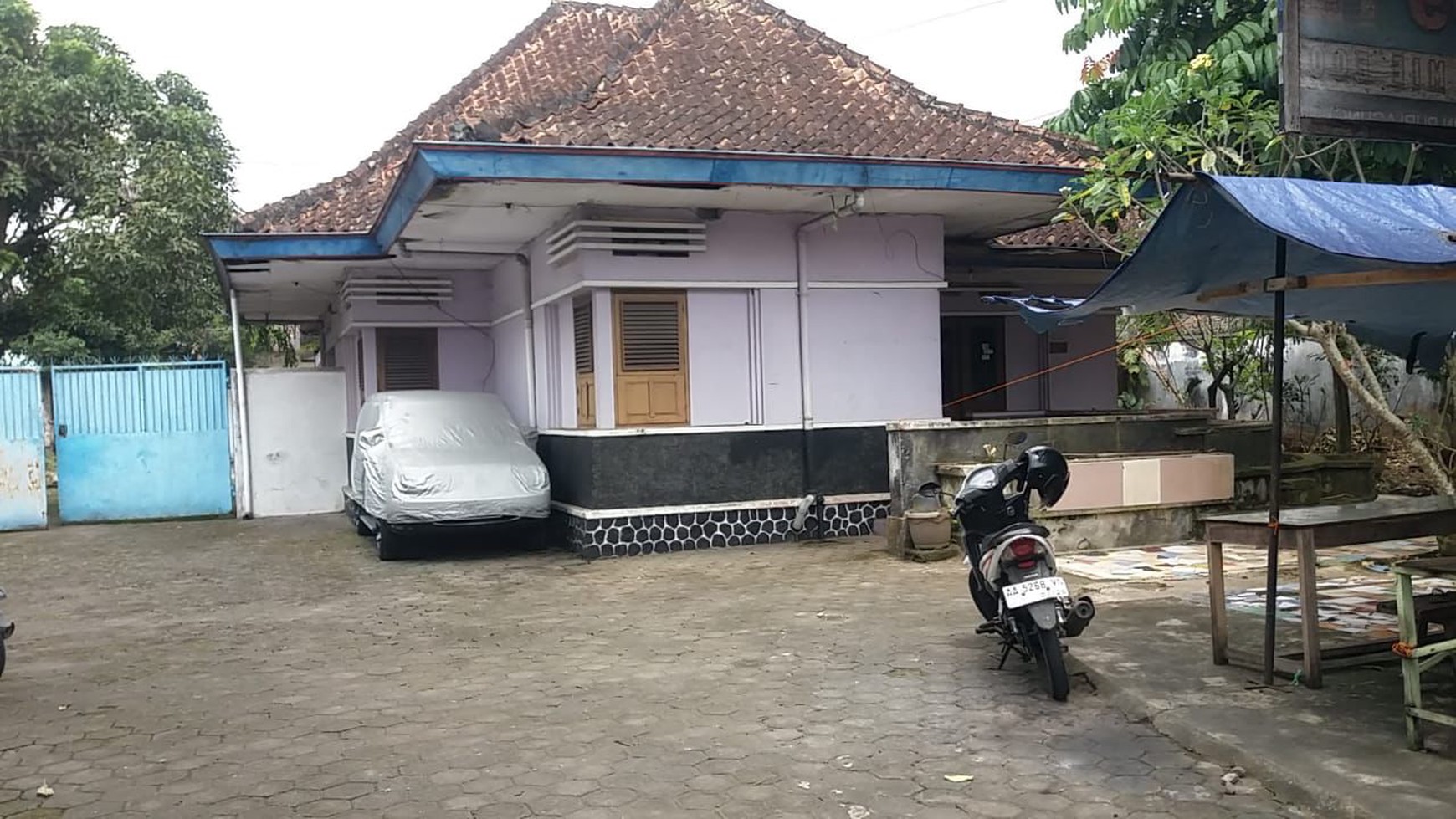 Tanah Bonus Rumah Klasik Lokasi di Tengah Kota Magelang 