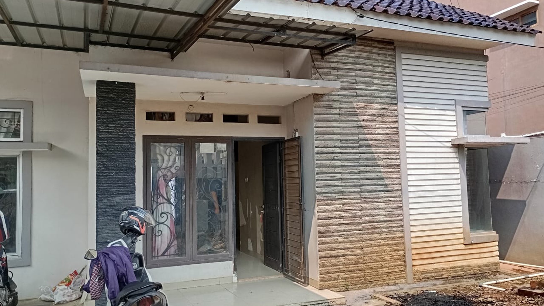 Dijual rumah di Jl. Pulau Buton Way Halim 