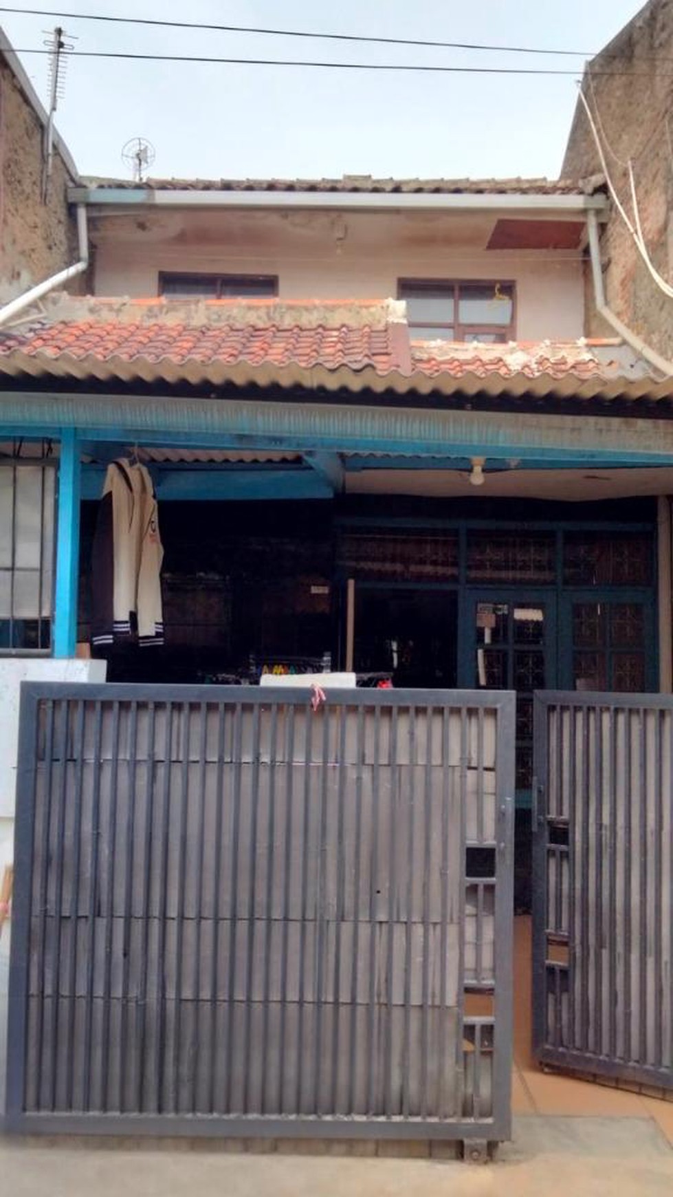 Rumah Minimalis di Taman Cibaduyut Indah Bandung