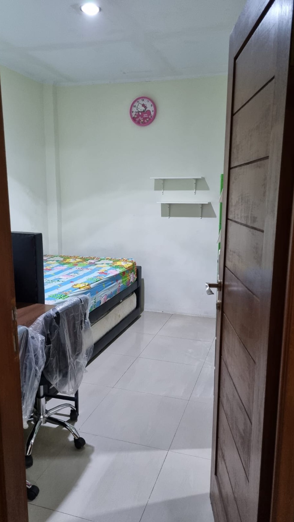 Rumah minimalis, rapih, bagus siap huni di Bintaro 