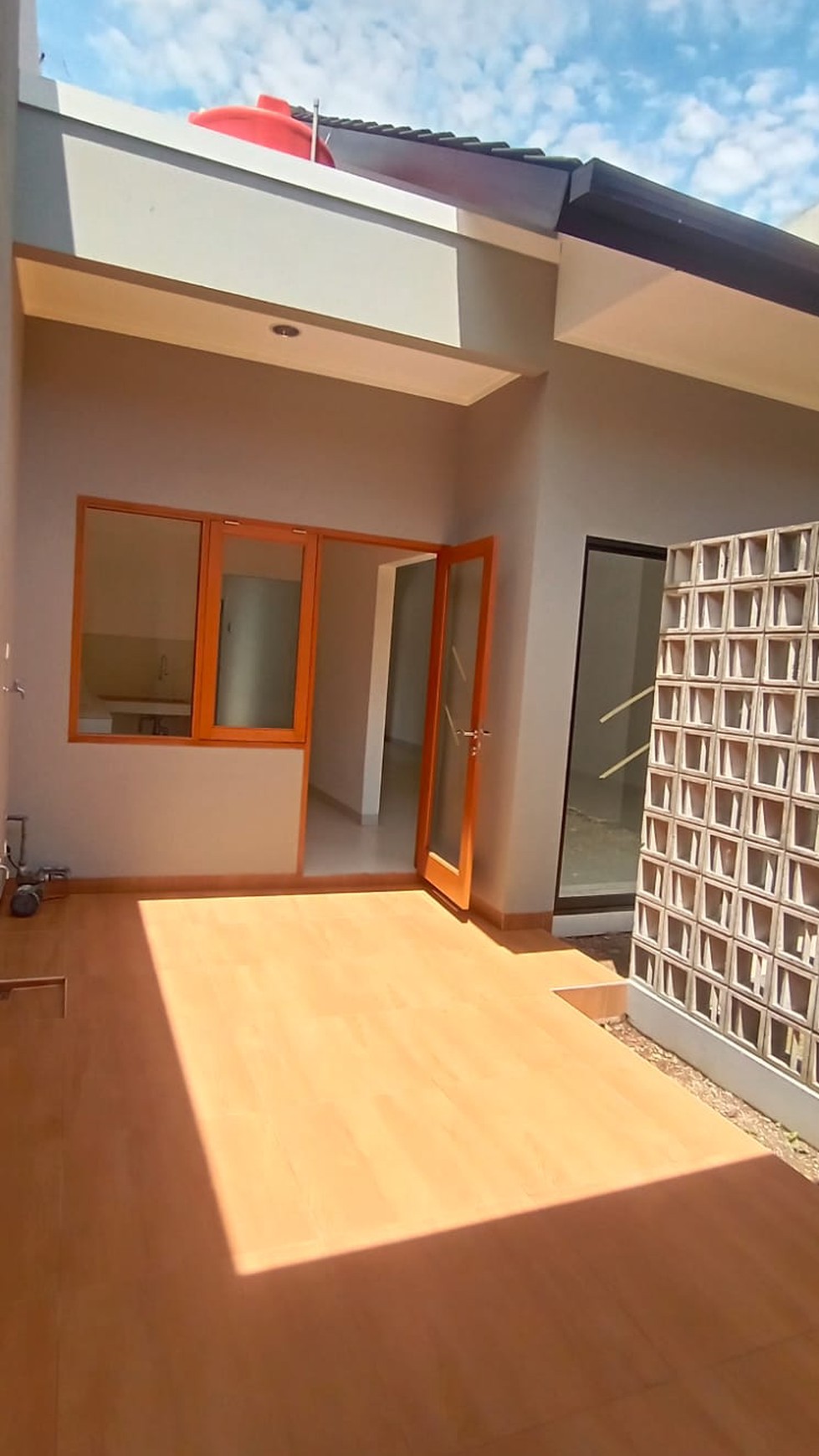 Rumah Hitung Tanah Area Cipete