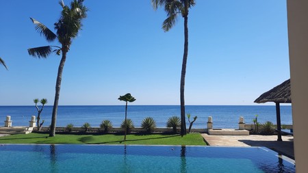 Beach Front Villa For Sale in Lovina
