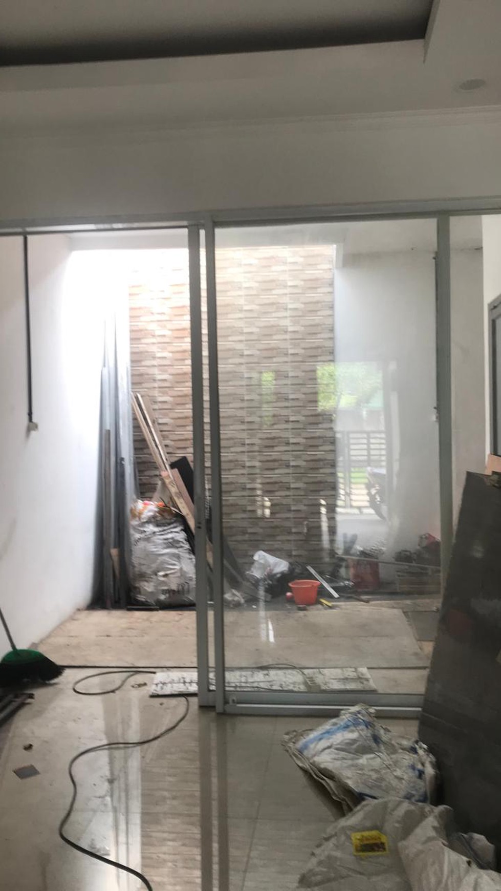 Dijual Rumah 1 Lantai di Komplek PGRI, Sawangan Depok