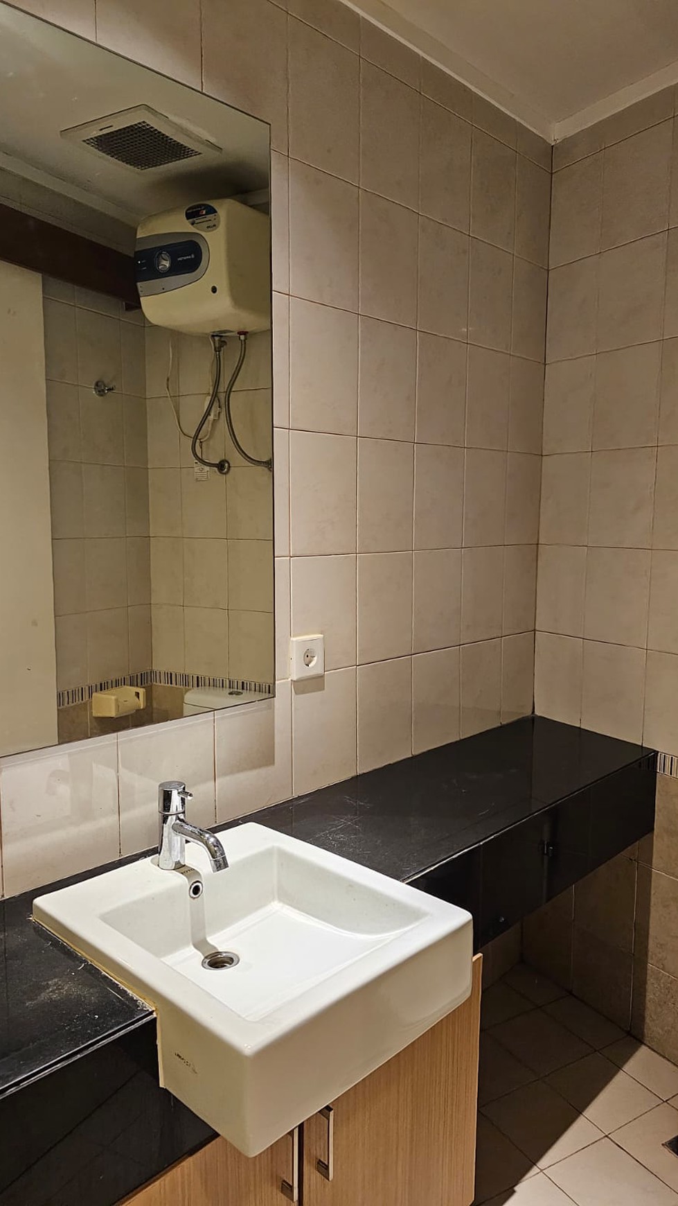 Dijual  unit Apartemen Sahid Sudirman Residence - Jl Sudirman - Jakarta Pusat