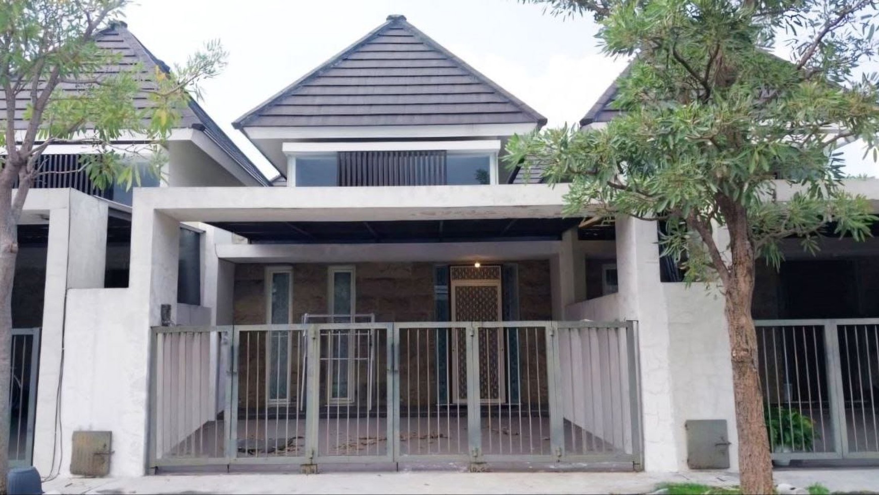 Dijual: Rumah Siap Huni di Perumahan Pondok Tjandra Cluster Topaz, Waru