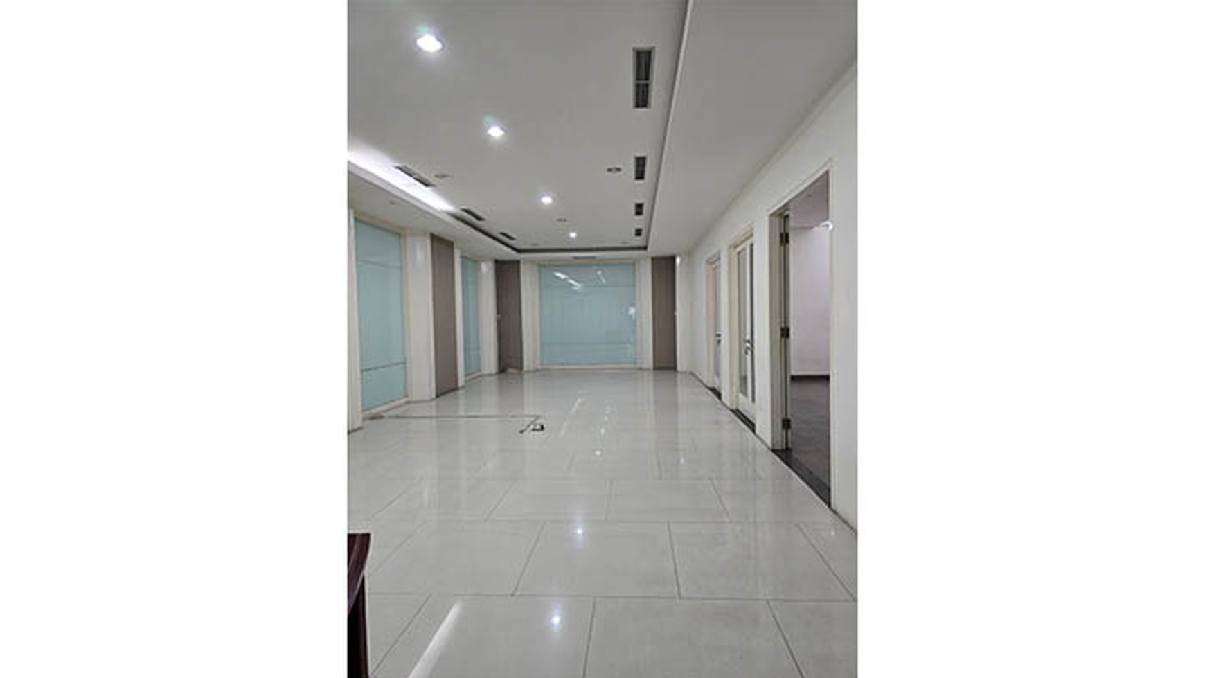 Ruang Kantor  Jl Suryopranoto, Jakarta Pusat Luas 825m2