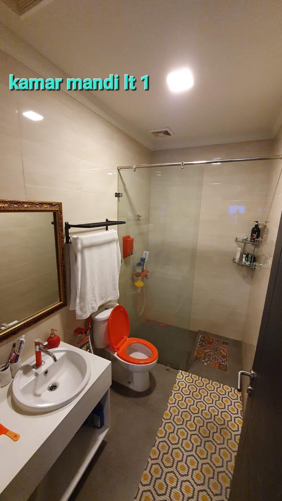 Rumah Siap Huni dengan Modern Interior dan Sudah Full Renovasi @Bintaro Sektor 9