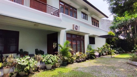 Rumah Siap Huni Lokasi Tenang Area Kemang Timur