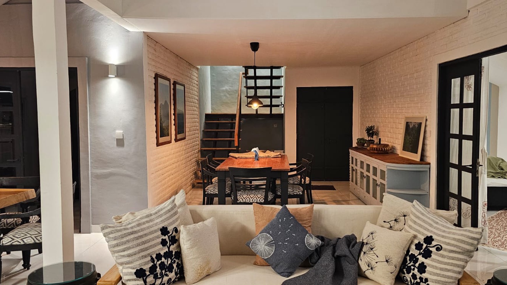 Rumah Hitung Tanah Area Cipete